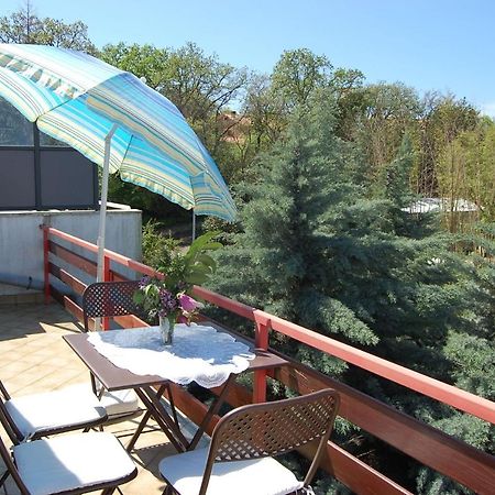 Apartment Ivan By El-Pi Tours Malinska Zewnętrze zdjęcie