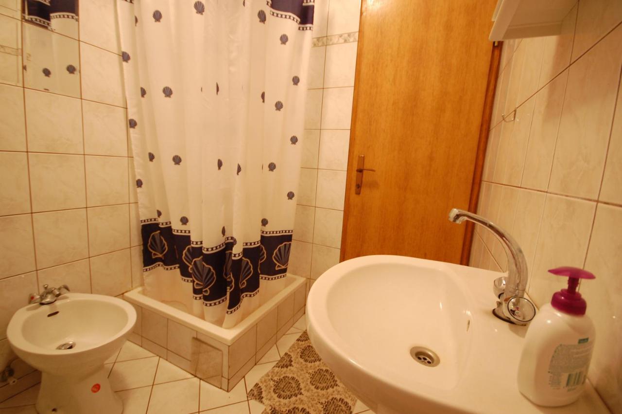 Apartment Ivan By El-Pi Tours Malinska Zewnętrze zdjęcie