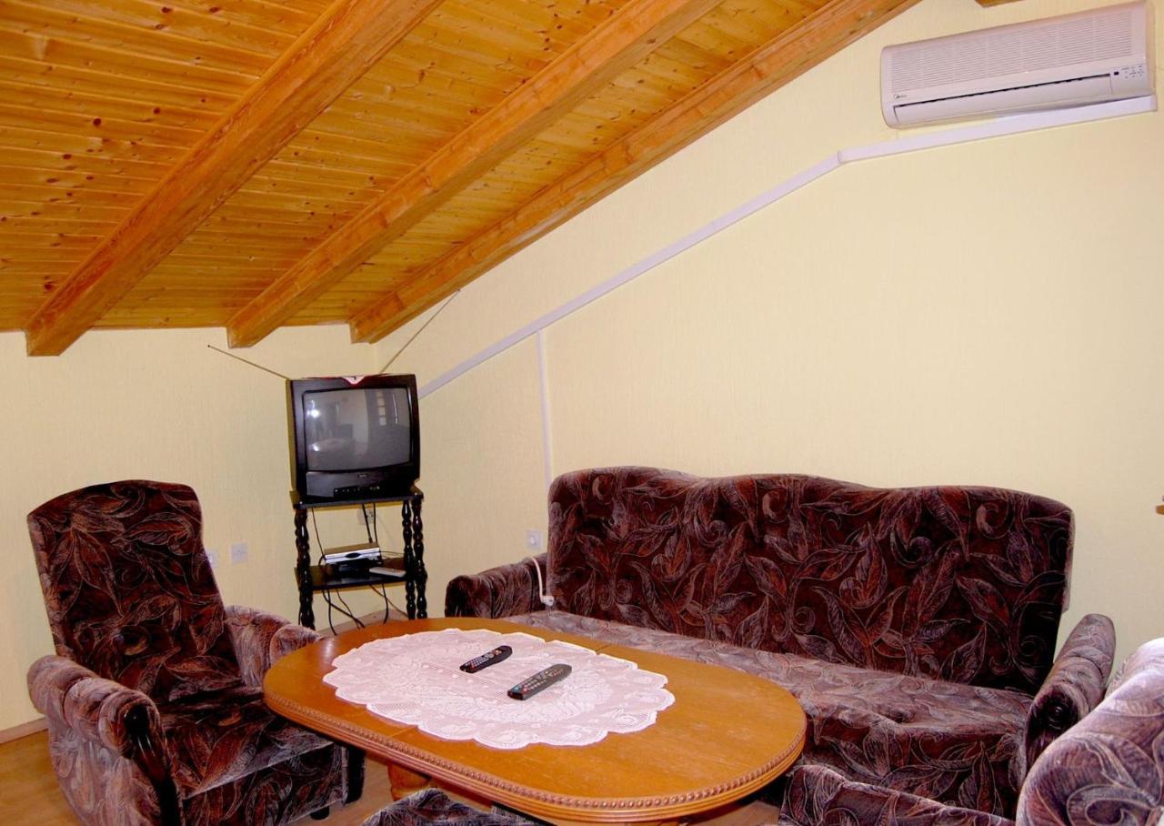 Apartment Ivan By El-Pi Tours Malinska Zewnętrze zdjęcie
